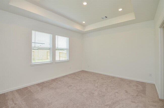 Building Photo - 9727 Rialto Hts Dr