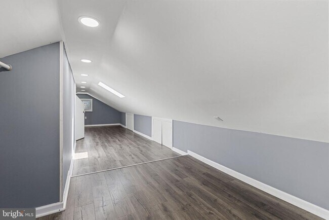 Building Photo - 8030 New Riggs Rd