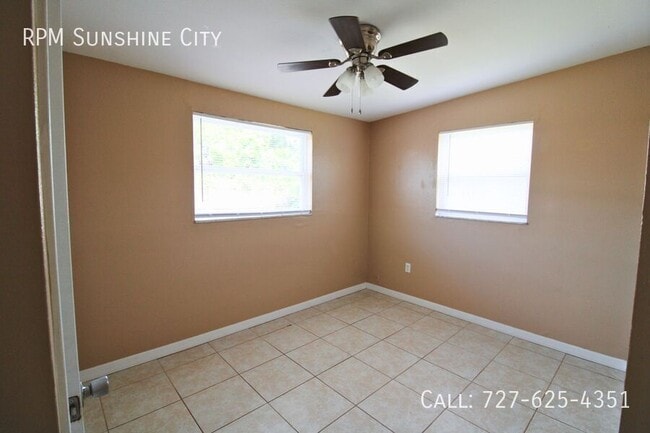 Building Photo - 8233 Portulaca Ave
