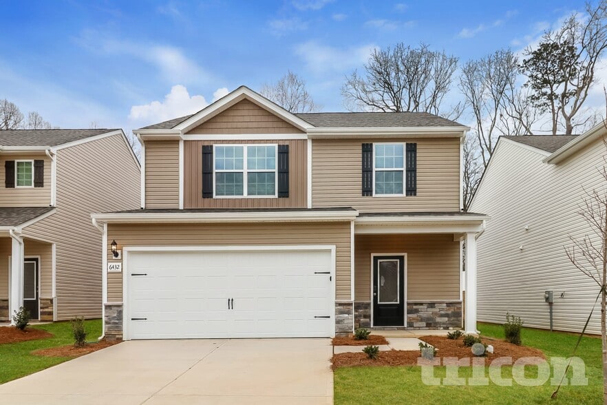 Primary Photo - 6432 Lowe Ln