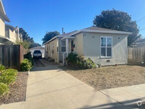 Building Photo - 43 Gardenia Dr