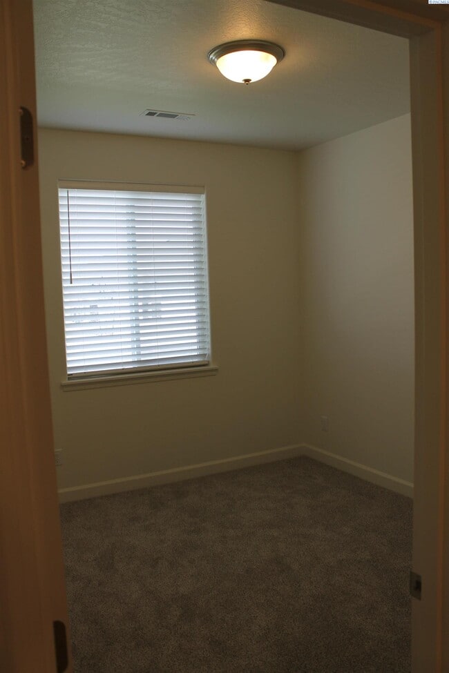 Building Photo - 7175 W 35th Ave