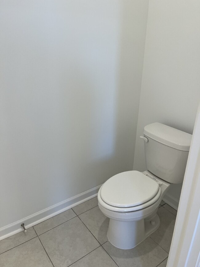 Building Photo - New Charming 3-Bed, 2-Bath Retreat with 1,573 Sq Ft of Comfort in Shelbyville!