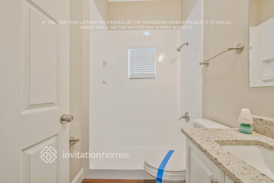 Building Photo - 5160 Clarion Hammock Dr