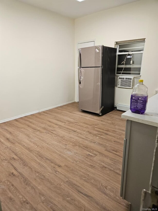 Building Photo - 117-10 Jamaica Ave