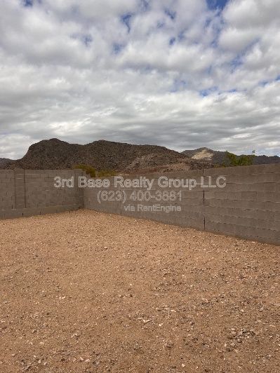 Building Photo - 20106 W Palo Verde Dr