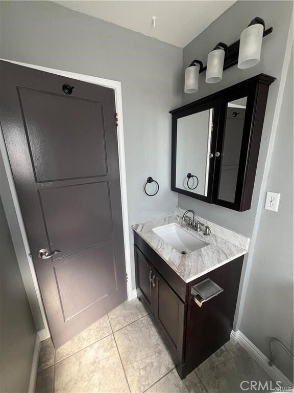 Building Photo - 12213 Pine St