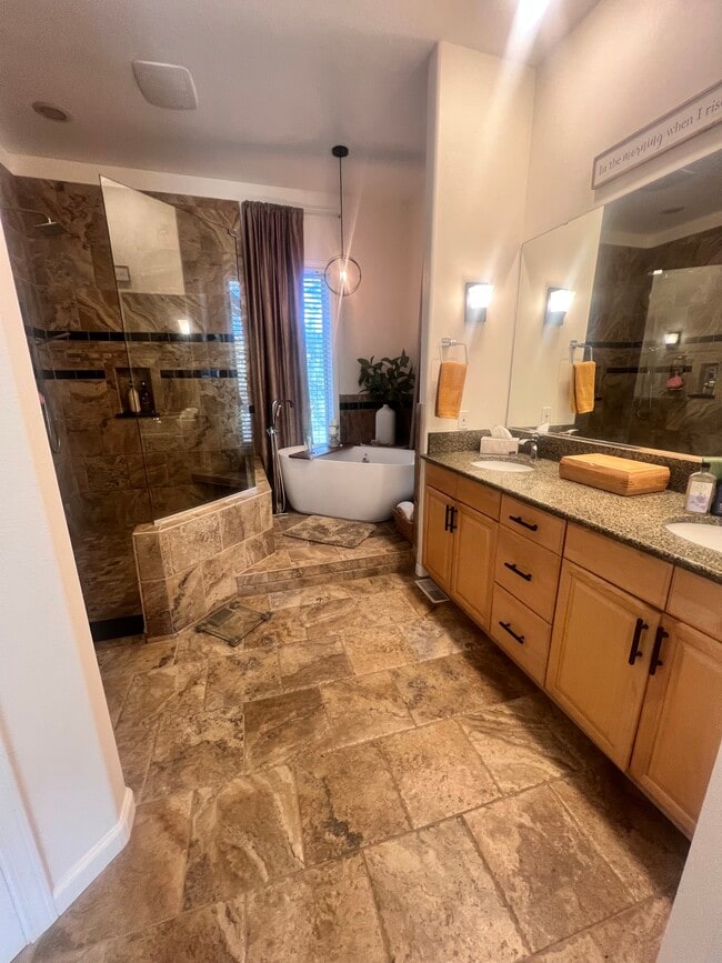 Building Photo - 3441 Masterson Cir