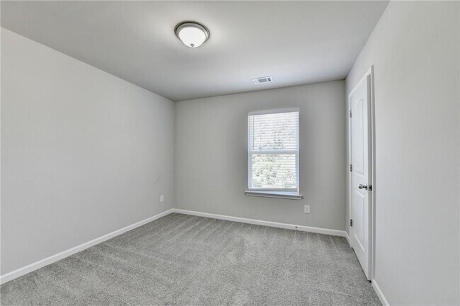 Building Photo - 5595 Rock Place Ct