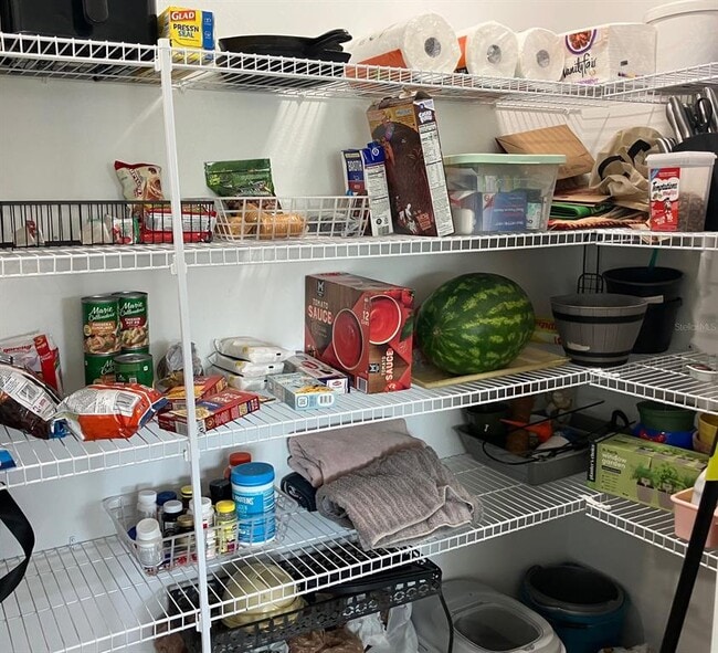 Building Photo - 2101 Queensboro Ave S