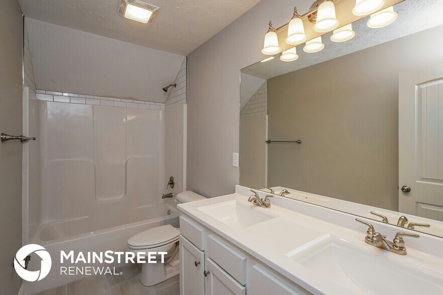 Building Photo - 6503 Buisson Ln