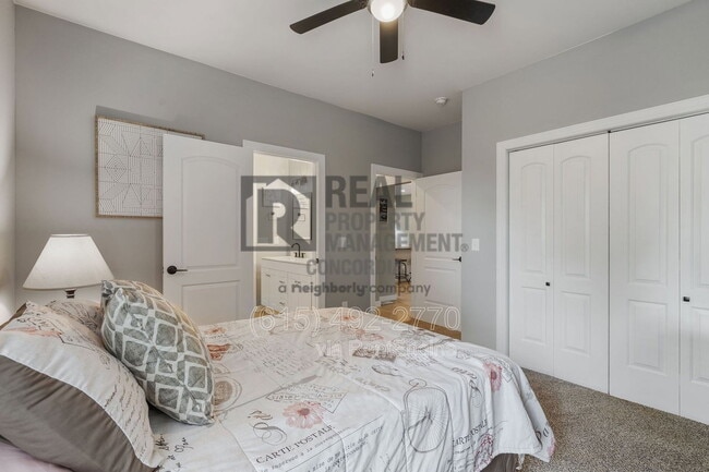 Building Photo - 286 Emily Ln