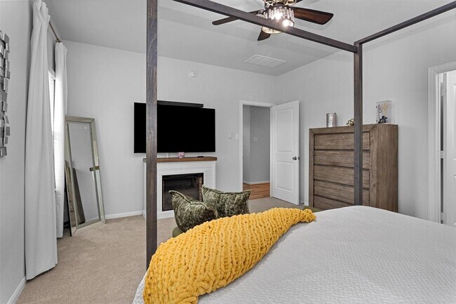 Building Photo - 16318 Westley Ridge Dr