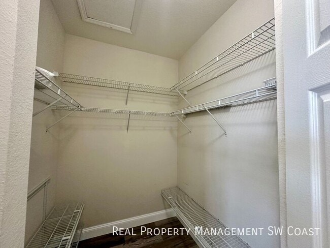 Building Photo - 4256 Liron Ave