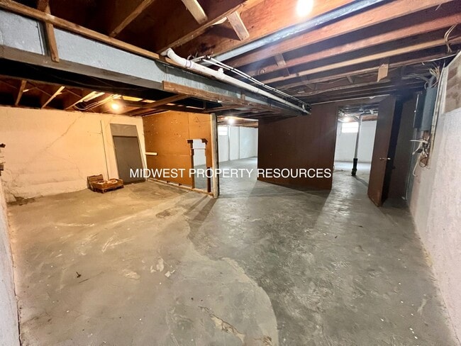 Building Photo - Amazing 3 Bedroom Ranch Home!