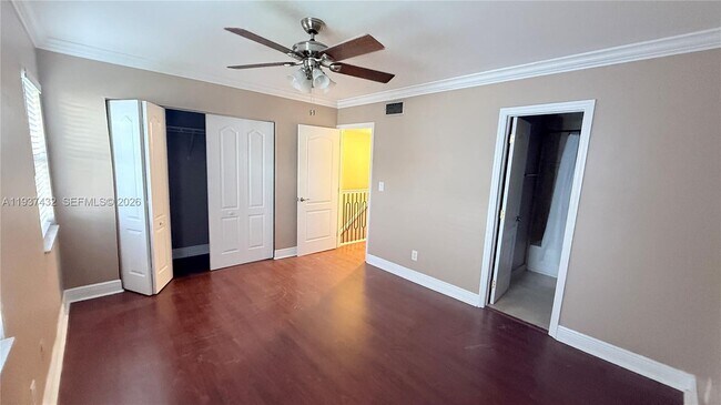 Building Photo - 6667 Miller Dr