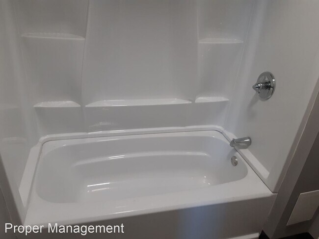 Building Photo - 2 br, 1 bath House - 2247 Catalpa Dr