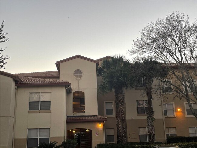 Building Photo - 827 Camargo Way