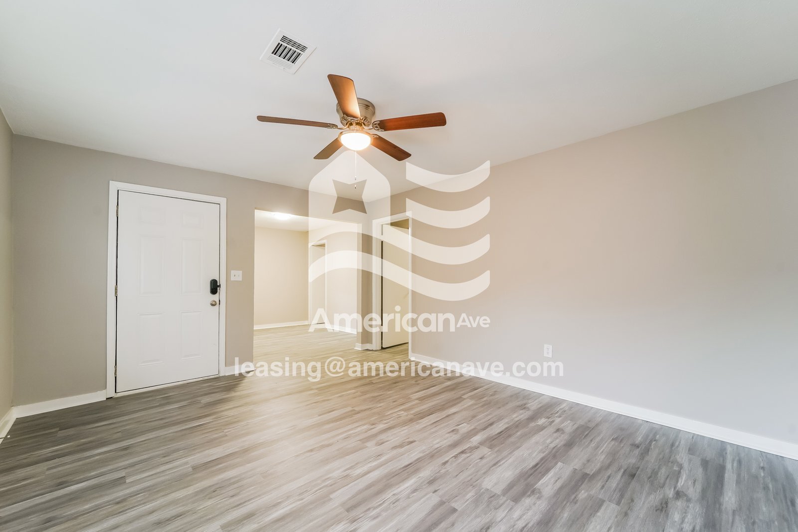 Building Photo - 573 N Park Ln