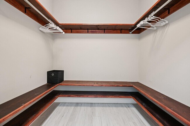 Building Photo - 9417 Whippoorwill Trail