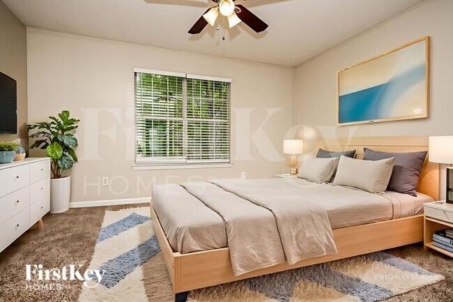 Building Photo - 2473 Brianna Dr