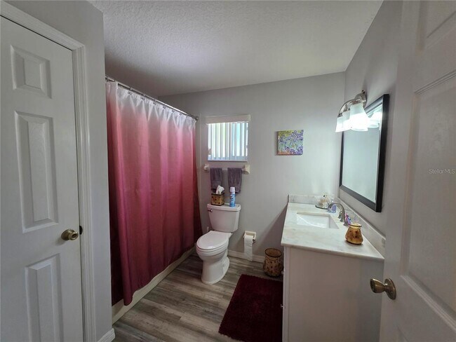 Building Photo - 6058 SW 98th Loop