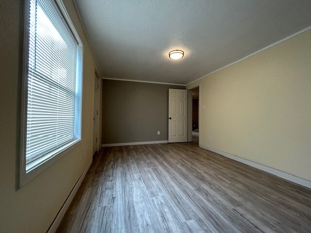 Building Photo - 3109 Delaware St