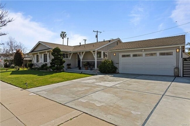 Primary Photo - Spacious 4BR House in Torrance