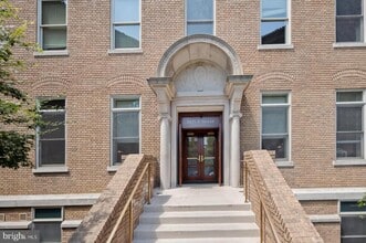 Building Photo - 2425 L St NW