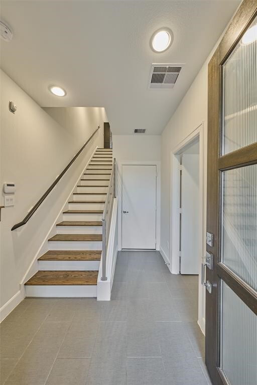 Building Photo - 1715 Eado Point Ln