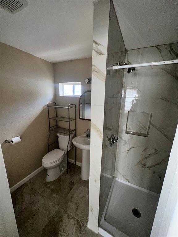Building Photo - 6721 Avenue Q