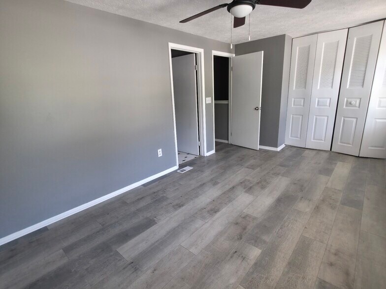 Building Photo - 1746 Nappa Valley Ct SE
