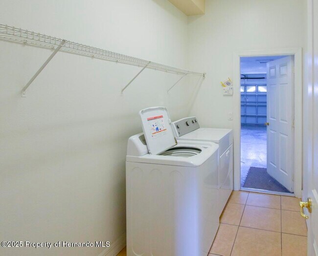 Building Photo - 4394 Edenrock Pl