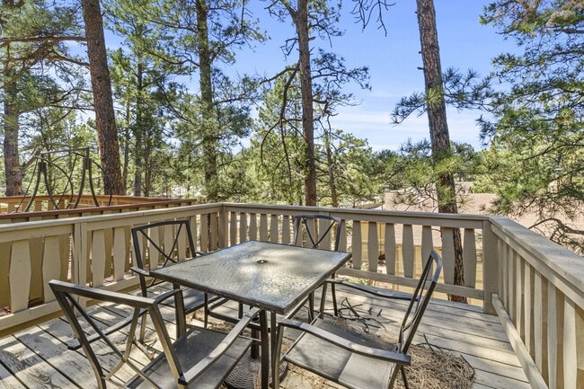 Building Photo - 214 Metz Dr