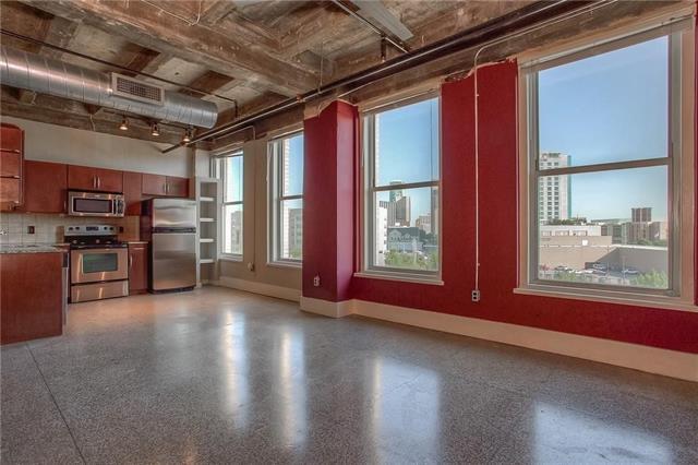 Building Photo - 221 W Lancaster Ave