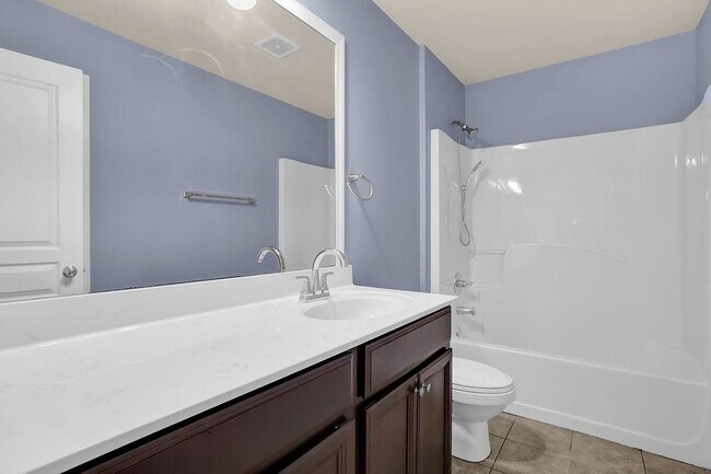 Building Photo - 2540 Wentwood Ct