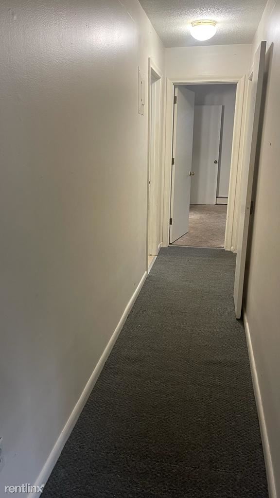 Building Photo - 2 br, 1.5 bath Condo - East Meadow Condomi...