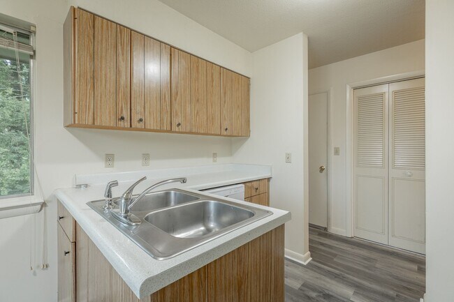Building Photo - 3408 Gail Dr
