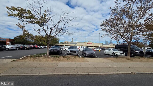 Building Photo - 1417 E Passyunk Ave