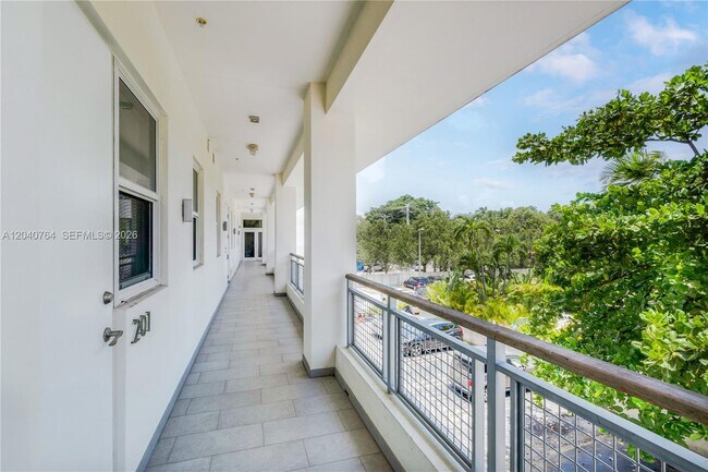 Building Photo - 6701 Biscayne Blvd