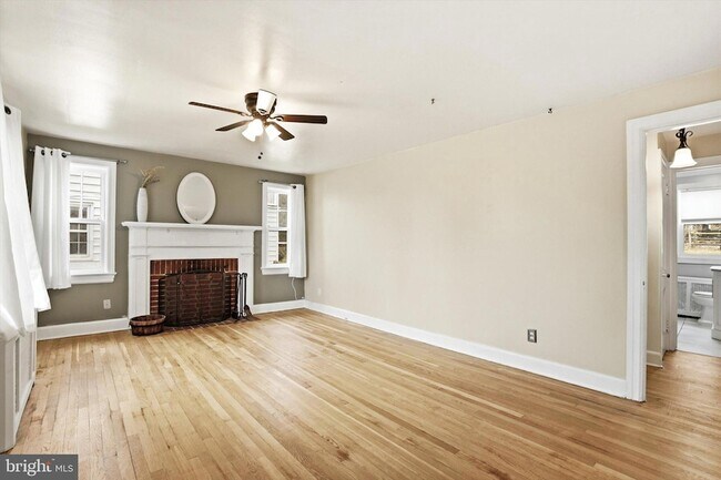 Building Photo - 30 Upper Ferry Rd