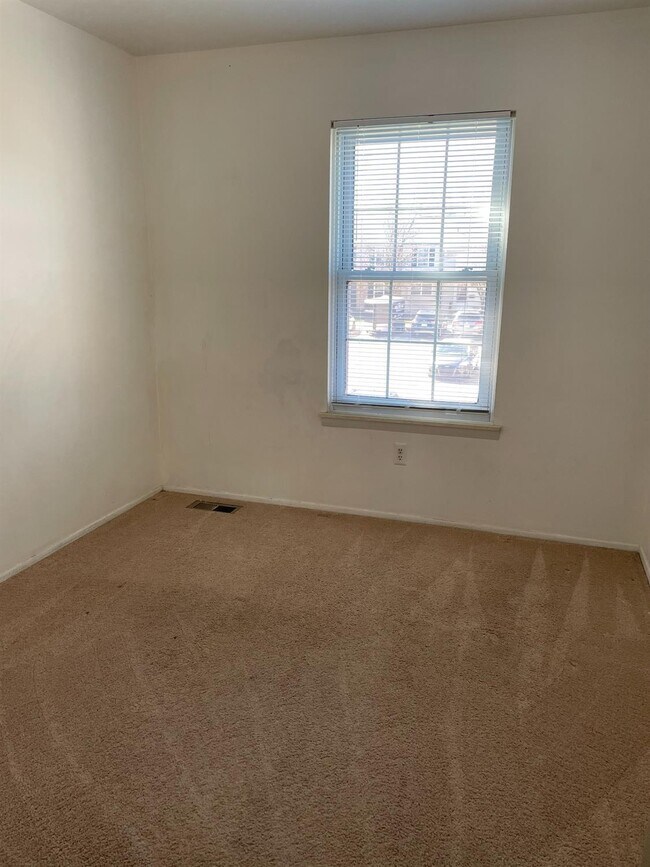 Building Photo - 3188 Bolgos Cir