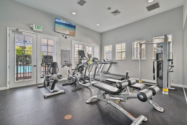 Building Photo - The Carlyle