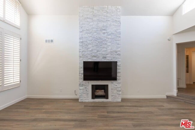 Building Photo - 1509 Greenfield Ave