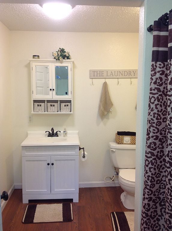 Building Photo - Private Access to the Big Piney River