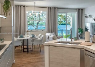 Building Photo - 3255 NE 184th St