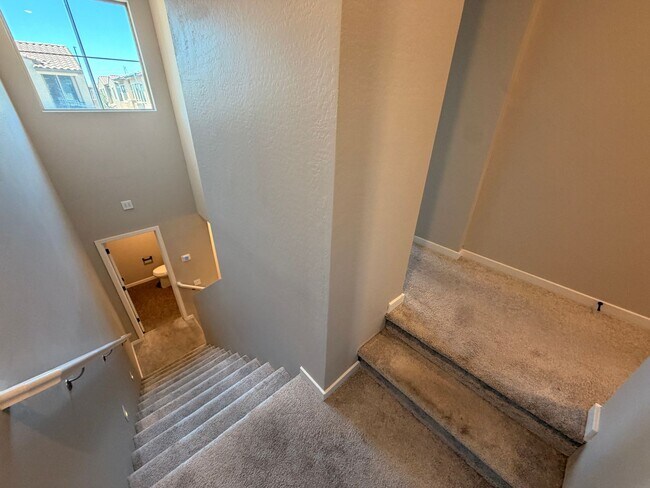 Building Photo - Stylish 3-Bedroom Retreat in the Heart of Gilbert