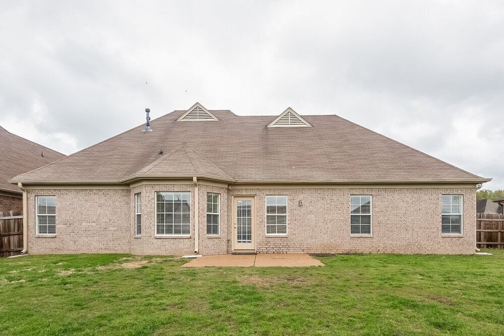 Building Photo - 1721 Englehart St