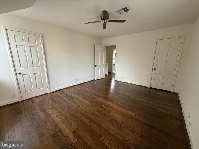 Building Photo - 4654 36th St S