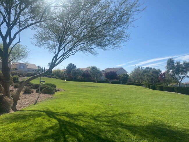 Building Photo - Beautiful and Highly Upgraded Seven Hills Home with Upgraded Pool